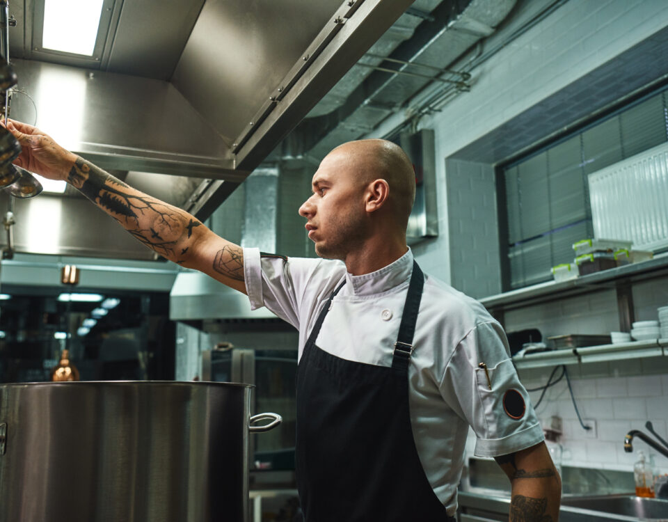 tipos de delantales para cocina