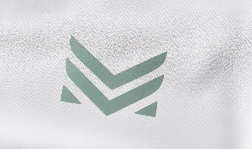 Logo en transfer serigráfico sobre prenda laboral